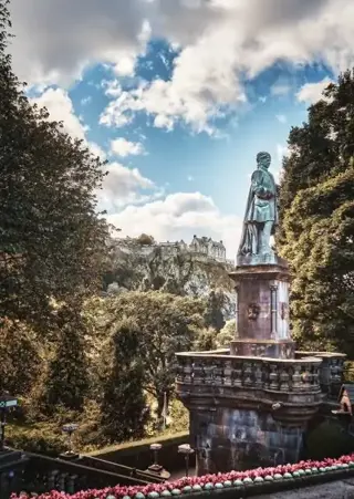 Prince Street Gardens K Mitch Hodge Via Unsplash